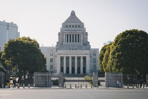 【画像】日本政府「税金を払ってないクソ職業を紹介します」→結果wwwwwwww