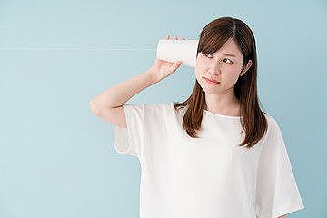 義実家から急に「今日来て」だとか、「明日は親戚と一緒に食事だから」と連絡が来るようになった。なんだか束縛されているみたいでちょっとうんざりだな