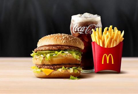 【大悲報】マクドナルドCEO「助けて!!!イスラエルを支援したら世界で売り上げが激減しちゃったの!!!!イスラエル軍にハンバーガーを無料提供しただけなのに!!!!!」