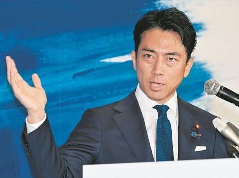 【速報】小泉進次郎氏、バカ記者の失礼な質問に笑顔で切り返して評価が上がる。これもう総理確定だろ