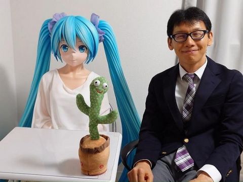 【画像】初音ミクと結婚した男性、結婚6周年になり韓国で話題に「日本は本当に精神世界が異常」