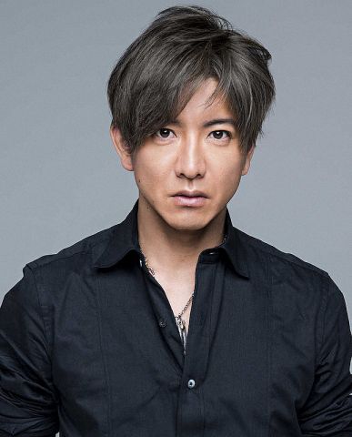 【悲報】木村拓哉さん、モデル立ちするも足元に注目されてしまうwwwwwwwwww　(画像あり)