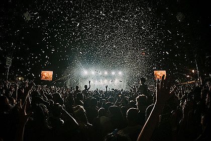 ミスチル、BUMP←この手のバンド大好きなんだけどライブに行きたいってならない