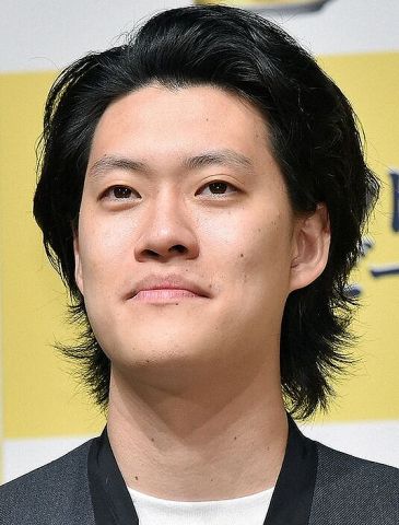 粗品、“やす子が悪い、芸人なら面白く返せよ”の声に反論「何も知らんヤツらがやす子を叩くけど」「やす子が全然一番かわいそうやで」