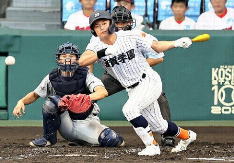 【高校野球】2回戦  滋賀学園 5-0 花巻東　滋賀学園が初の16強　脇本耀士が6安打完封　昨夏8強の花巻東は初戦敗退