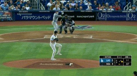 大谷翔平、5試合ぶり第48号2ランホームラン!「48-48」達成!移籍1年目でドジャース歴代2位タイに浮上!アジア選手新記録も樹立!!!!!!!!!!!!!!!!