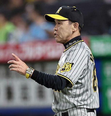 岡田監督去就は阪神に一任　阪急阪神HD・角会長明かす　2年前“特例”で自ら招へい「仮に新体制になっても」イズム継承