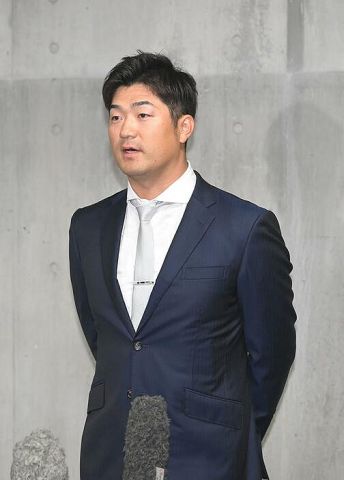 広島戦力外　岡田明丈、戸根千明、曽根海成ら