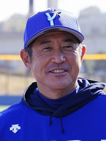 DeNA　石井1軍コーチが2軍に配置転換　元ヤクルト河田氏、元中日・上田氏をコーチ招へいへ