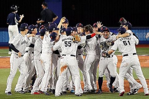 日本「野球、サッカー、バスケ、テニス、バレー、卓球、水泳、強いです」