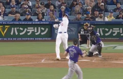 【定期】大　谷　、　変　態　ホ　ー　ム　ラ　ン　