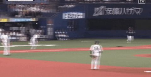 オリックスにアクシデント続出　1イニングで3人が負傷交代…