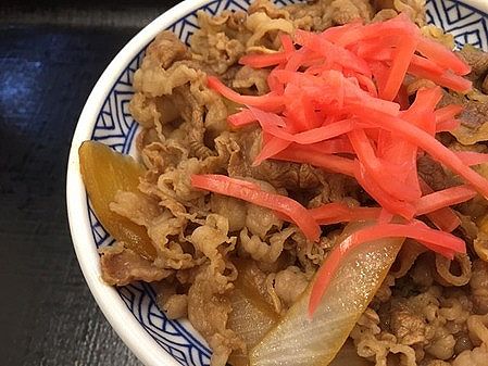 松屋、絶対うまい新しい牛めしを開発してしまう