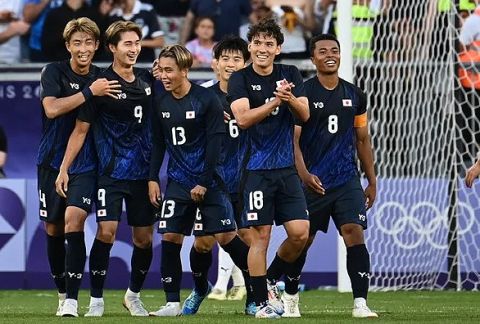 韓国人「サッカー日本五輪代表チームがパリ五輪初試合で新しいアジア記録を打ち立てる!」パラグアイ5-0で大破した日本　韓国の反応