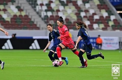 韓国人「何故女子サッカー韓国代表は日本代表に0-4の大敗を喫したのだろうか?」その理由がこちら…ブルブル　韓国の反応