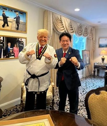 韓国人「トランプ大統領が絶賛!『テコンドーは世界最高の武道』息子も有段者で韓国ネットが大興奮!」　韓国の反応