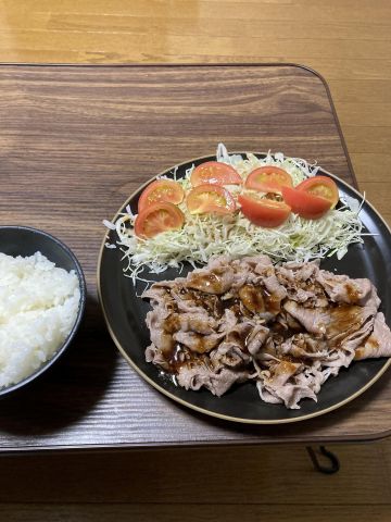 再来週から期間工で働く無職の夕飯がこちらwww