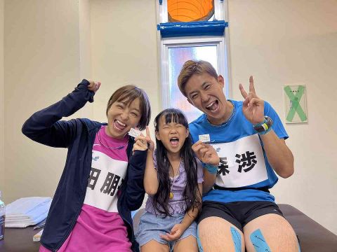 離婚発表の金田朋子&森渉　揃って笑顔で生放送に出演「イェーイ!」「私もびっくりでーす!」
