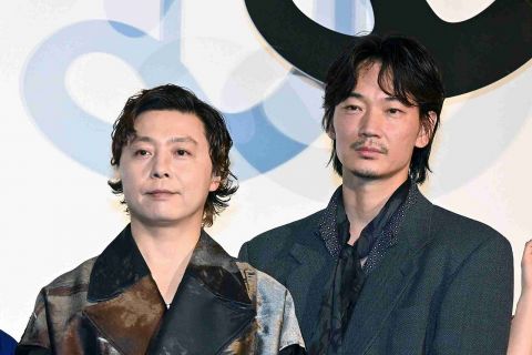 綾野剛、汗止まらずイベント中座「申し訳なかったです」　堂本剛がフォロー