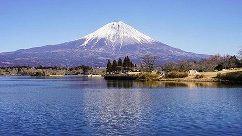 【超速報】富士山で発見されたヤバイ遺体、新たな『事実』が判明する!!!!!