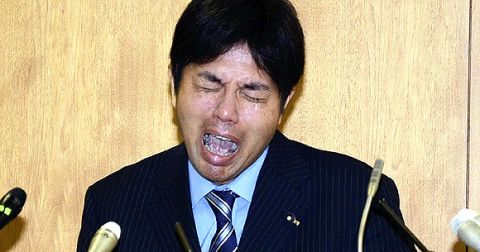 【悲報】10年前の兵庫県議会員「俺ハネェ!誰がね゛え!誰に投票ジデモ゛オンナジヤ、オンナジヤ思っでえ!」