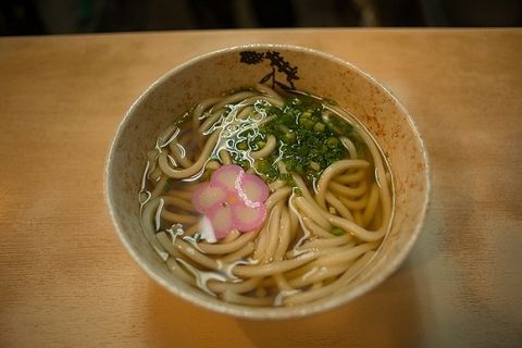 【朗報】資さんうどん、丸亀・はなまるに続く全国うどんチェーンにwwwwwwww