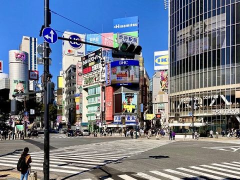 【悲報】新宿渋谷、若者が激減し都内でも若者が少ない街になってしまうwwwwwwwwww