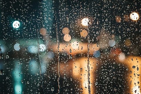 【悲報】大雨+夜の運転、ガチで怖すぎるwwwwwwwwwwwwwwwwwwwww