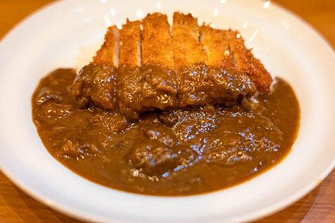 【悲報】自民党、カツカレー食い逃げ議員がまた出てしまう